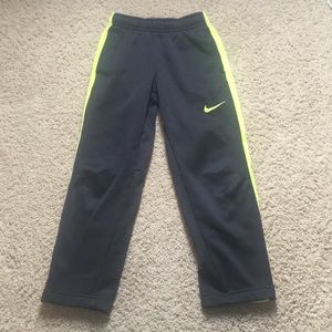 Nike kids sweat pants